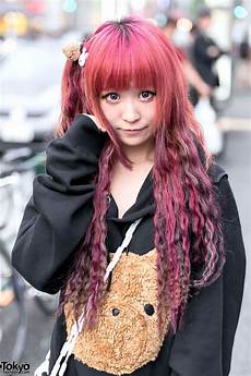 Harajuku Style Hair harajuku in oversized sweatshirts pins nesin Harajuku Style Hair harajuku in oversized sweatshirts pins nesin