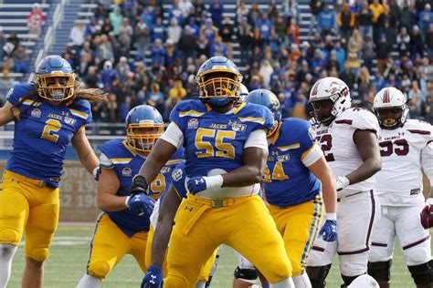 South Dakota State football's D-line want even more domination