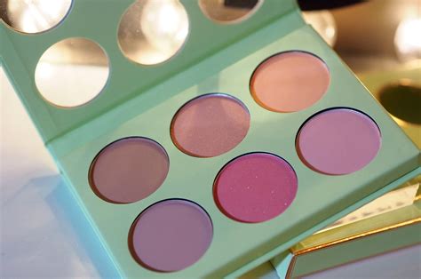 Pixi Books of Beauty - Get Lippie