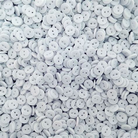 Best 2 hole smooth and shiny buttons | Supplier, manufacturers in India