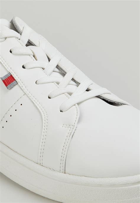 Buy Men Lace-Up Sneakers Online at just Rs. 799.0 - 1000012978350 | Max ...