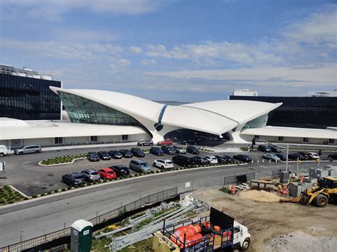 The TWA Hotel @ New York JFK airport review - All style and no ...
