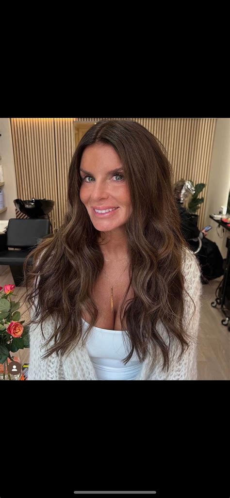 Hello Bombshell 的图像结果