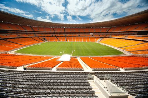 FNB Stadium/Soccer City (Johannesburg) - Sports Tourist