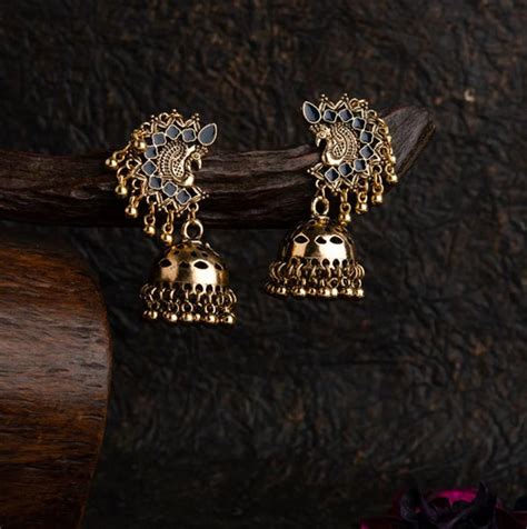 EARRINGS COLLECTION – URVASI LADIES NOVELTIES