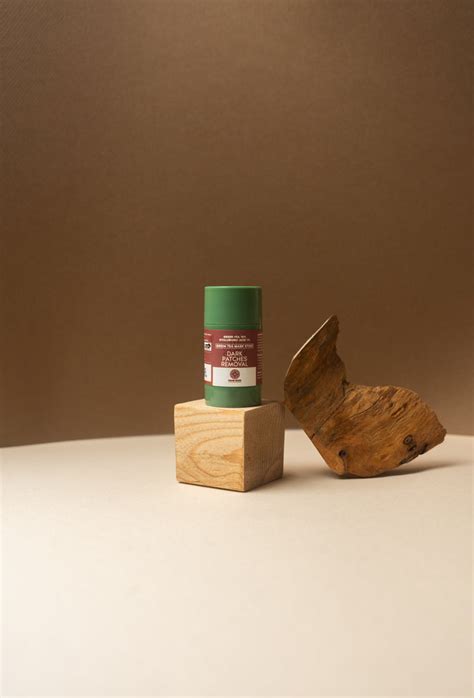 DamnGood Dark Patches Removal-Green Tea Mask Stick- 40 gm (For Deep Cl