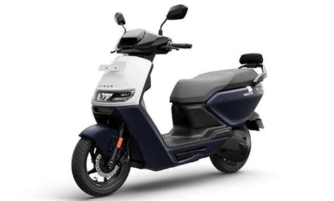 E2W sales jump 40% in September, Bajaj Chetak outsells TVS iQube ...