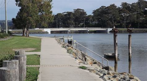 SURFSIDE HOLIDAY APARTMENTS (Merimbula) - Apartment Reviews, Photos ...