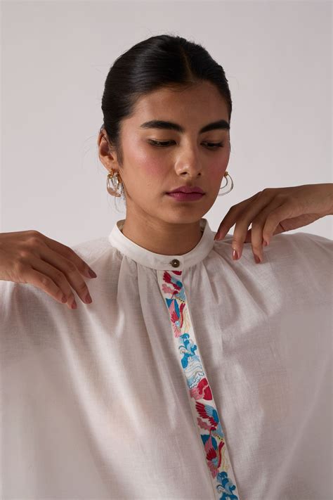 Signature Hand Embroidered Khadi Summer Everyday Top – The Summer House