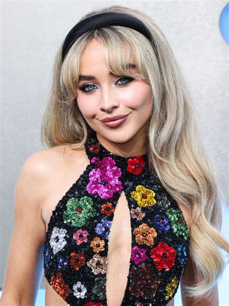 Sabrina Carpenter Hair: All Her Best Hairstyles and Hair Colors