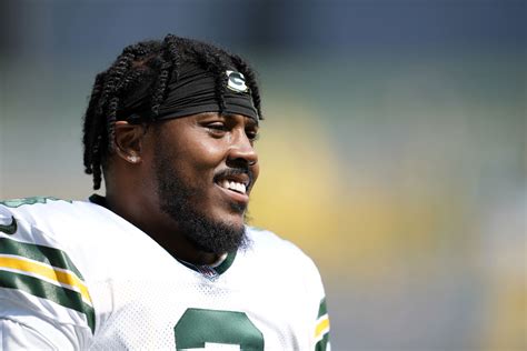 Josh Jacobs’ Contract Named One of the Most ‘Team-Friendly’ Deals in ...