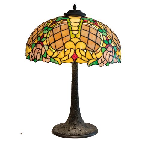 Antique Chicago Mosaic Co. Leaded Glass Table Lamp Floral Details Shade ...