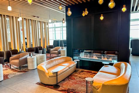 EWR's American Airlines Admirals Club in Terminal A at Newark Liberty ...