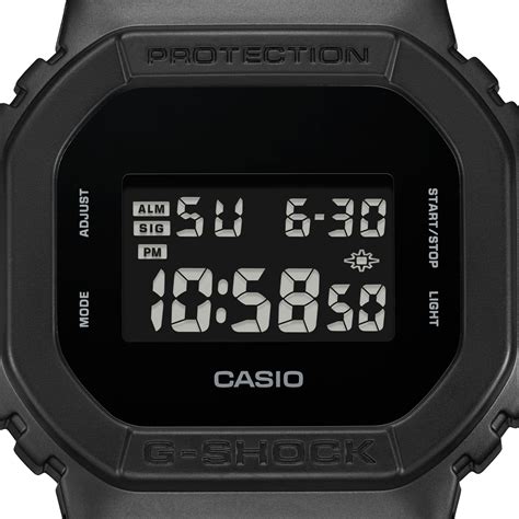 DW-5600UBB-1 | G-SHOCK DIGITAL 5600 SERIES | CASIO INDIA