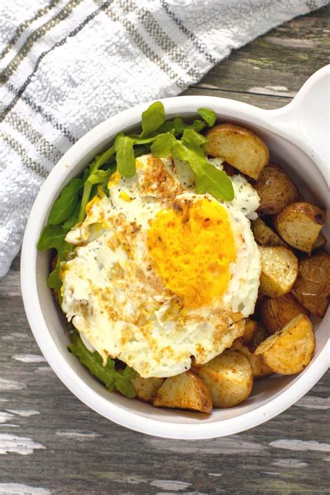 Eggs Over Hard: How to Make Perfectly Fried Eggs
