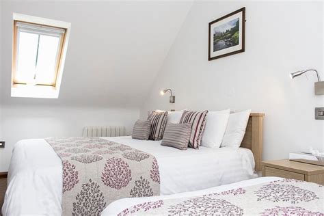 THE ROSTREVOR INN (County Down) - B&B Reviews, Photos, Rate Comparison ...