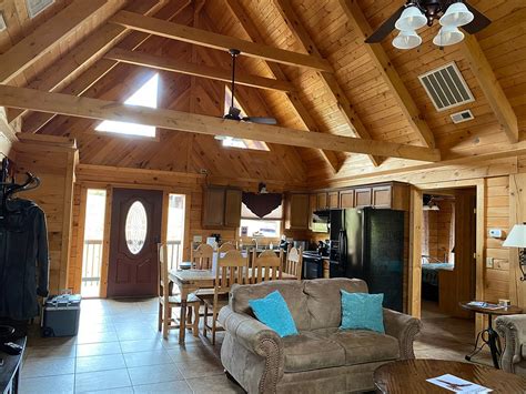 BRANSON CEDARS RESORT (Ridgedale) - Campground Reviews & Photos ...