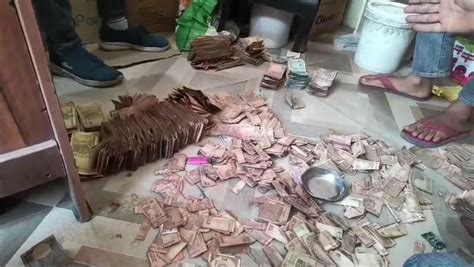 Roorkee Beggar Woman Found Rs 1 Lakh Cash; Police Count Locate Safe ...