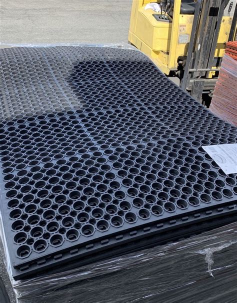 Restaurant Commercial Kitchen Floor Mats 3’ x 5’ x 7/8” General Purpose ...