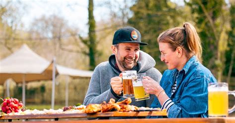 Regensburg: Biergarten im Prüfeninger Schlossgarten öffnet ab Mai ...