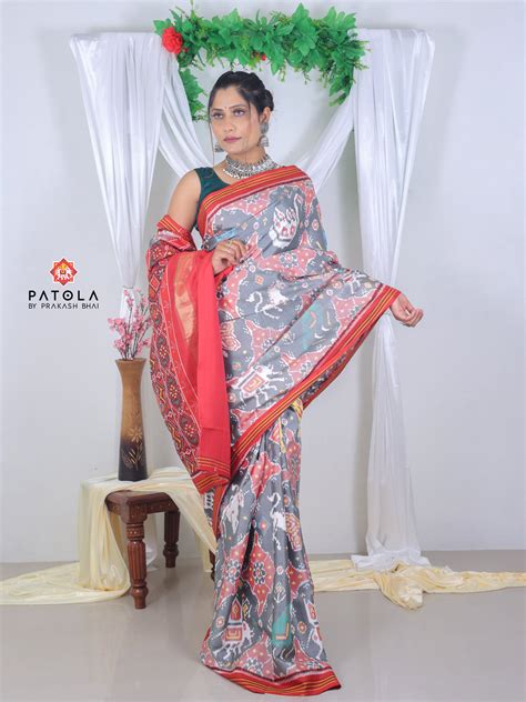 Figures With Gray Chhabdi Designer Semi Double Ikat Patola Saree ...