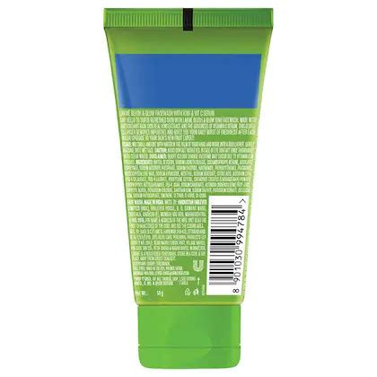 Lakme Blush & Glow With Kiwi & Vit C Serum Face Wash 50gm