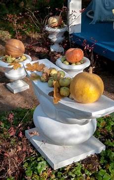 Spectacular Fall Decorations Yard Installations Created Pumpkins Autumn Leaves by Spectacular Fall Decorations And Yard Installations Spectacular Fall Decorations Yard Installations Created Pumpkins Autumn Leaves