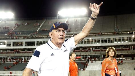 Larry Coker steps down as head coach at UTSA - ESPN
