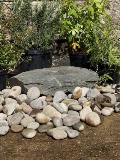 DIY Slate Cladding Water Feature 的图像结果