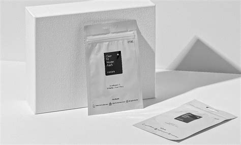 COSRX Clear Fit Master (18 patches) - Maccaron