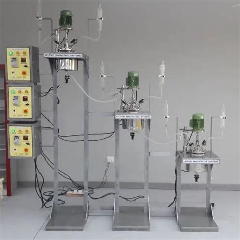 Distillation Units - Multipurpose Glass Reactor Manufacturer from Mumbai