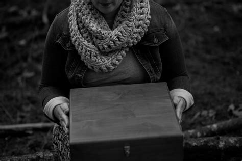 Pregnancy and Infant Loss Awareness Project — Songbird and Oak
