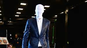 Victor Wembanyama's Halloween costume trend on pause - ESPN