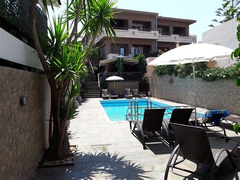 SUN NICOLAS HOTEL (Chania/Daratsos, Crete) - Apartment Reviews, Photos ...