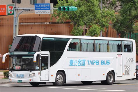 台北客運 KKA-9953 | 客運公司：台北汽車客運股份有限公司 車輛型號：Hino rn8jsvu 出廠年份：201… | Flickr