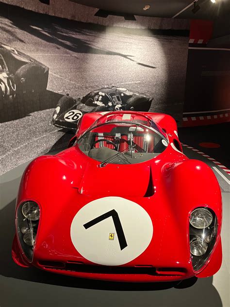 Who Designed Ferrari 330 P4