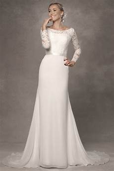 Simple Wedding Dresses Uk by 7 Sleeved Wedding Dresses You Ll Find Your Simple Wedding Dresses Uk