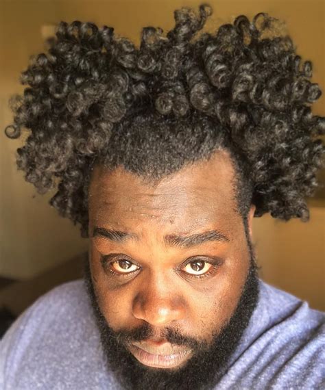 These Gorgeous Men Are Giving Us Curl Envy | Curly hair men, Curly hair ...