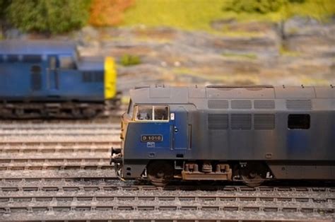 Model Train Problems 的图像结果