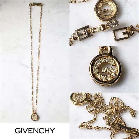 vintage GIVENCHY decorated logo pendant necklace | NOIR ONLINE