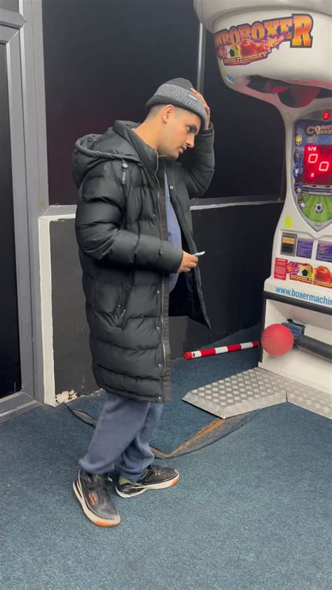 Mohammed Danyal Umar (@danyalmusicuk1996) • Instagram photos and videos