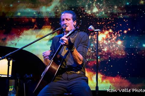 David Shaw Of The Revivalists Delivers Intimate Acoustic Show To Open ...