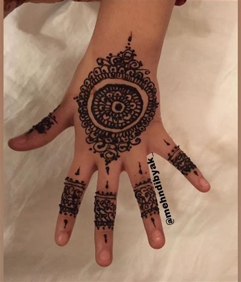 100+ Easy Mehndi Designs for Your Kid's Adorable Hands