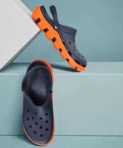 CROCS Duet Sport Clog Men Clogs - Buy CROCS Duet Sport Clog Men Clogs ...