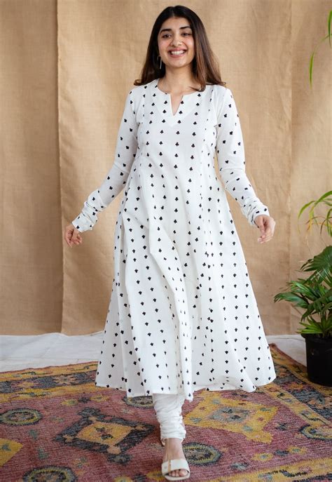 INDIAN ETHNIC WOMEN'S Aarvi Dabu Cotton Dress – THE INDIAN ETHNIC CO.