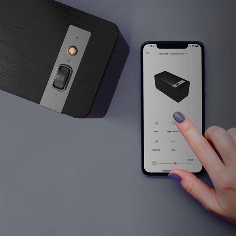 https://klipsch.imgix.net/general/Klipsch-The-One-Plus-App_2000x2000.jpg?crop=focalpoint&domain=klipsch.imgix.net&fit=crop&fm=webp&fp-x=0.5&fp-y=0.5&h=1400&ixlib=php-3.3.1&q=100&w=1400