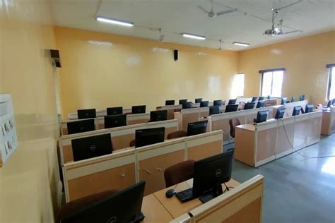 Balaji Law College Pune Campus: Photos, Virtual Tour