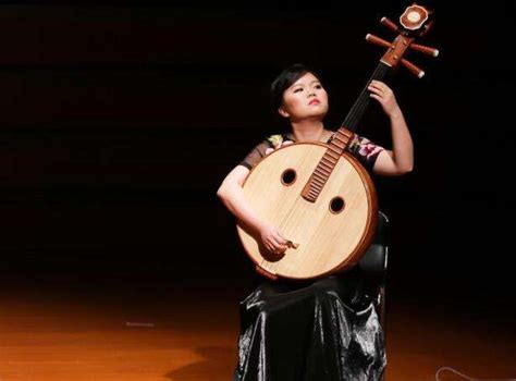 中国传统文化之旅（十）陌生的千年古乐器——阮_琵琶