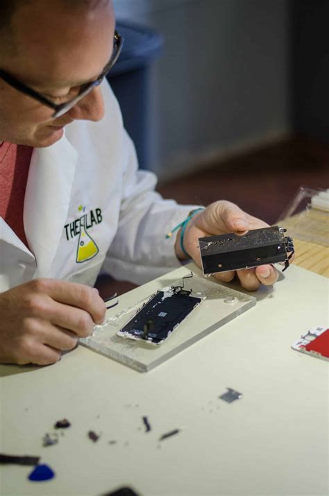 Image result for D Lab Electronics Repair