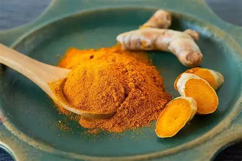 Turmeric vs Curcumin: What’s the difference and how they impact skin ...